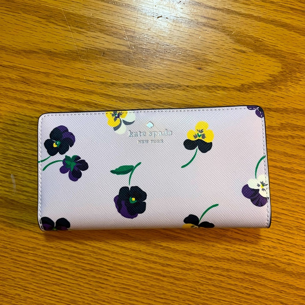Kate spade pansy Leila wallet